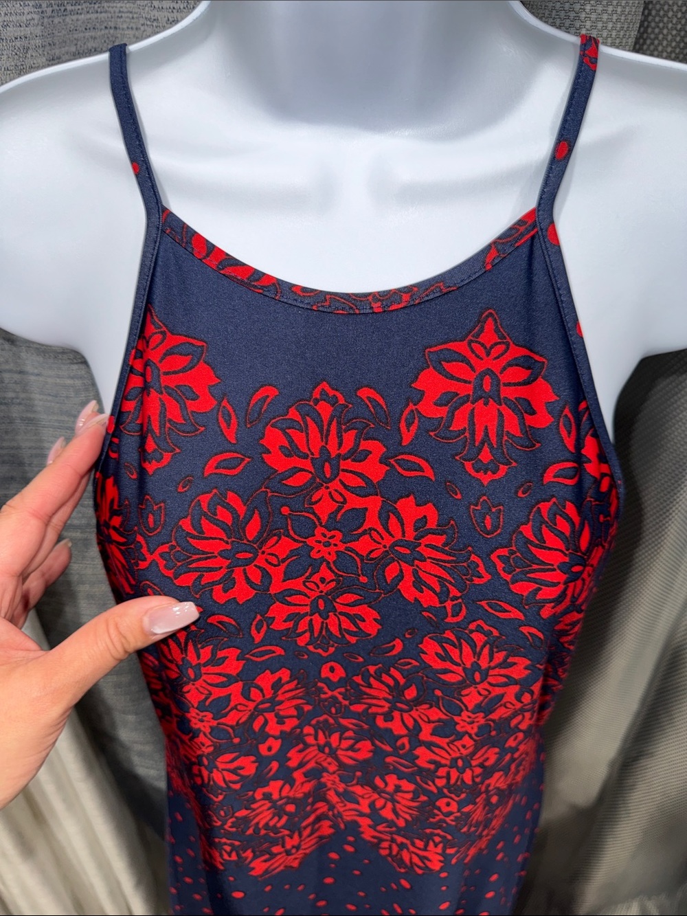 Johnny- Navy and Red Floral Halter Maxi Dress Size XL - Picture 8 of 14